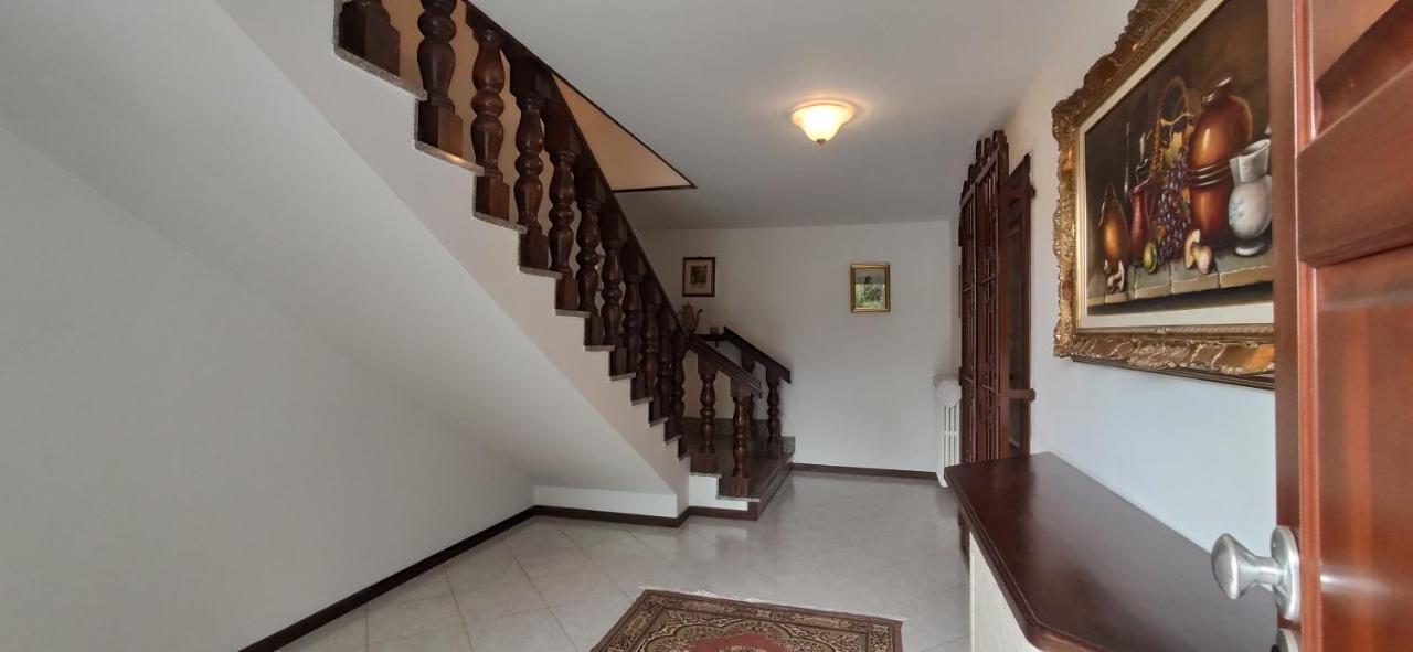 Villa Gaudi Cornegliano Laudense 外观 照片